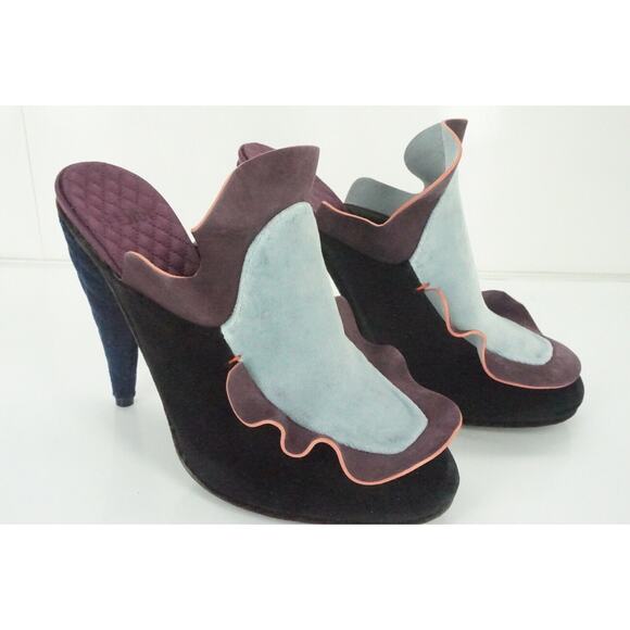 Fendi Velvet Ruffle Wave Slide Mule Pump SZ 38 Multi Purple NIB $650 Color Block - Picture 3 of 9